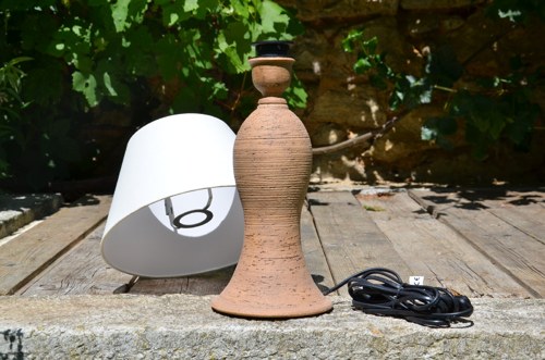 STOLNÍ LAMPA (hnědá, režná) — foto 2