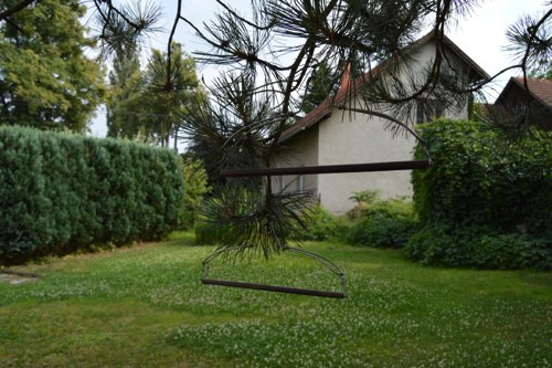 Dobové ramínko na šaty — foto 3