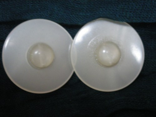 Knoflíky - perleťově mléčné — foto 3