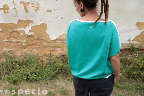 Triko oversized ............ M - L — foto 3