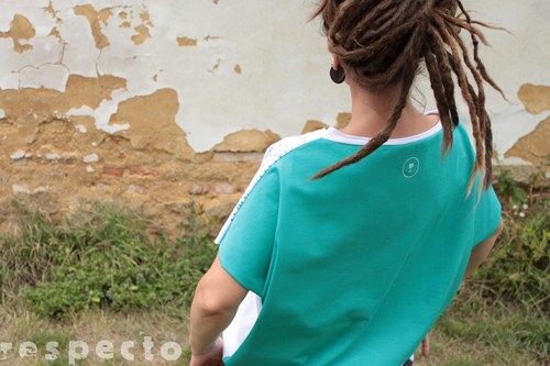 Triko oversized ............ M - L — foto 4