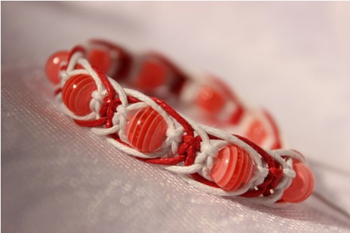 Sladký.. Náramek macramé/shamballa — foto 3