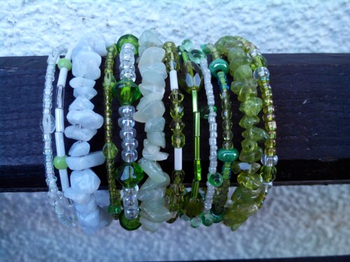 S chalcedonem, jadeitem a olivínem — foto 3