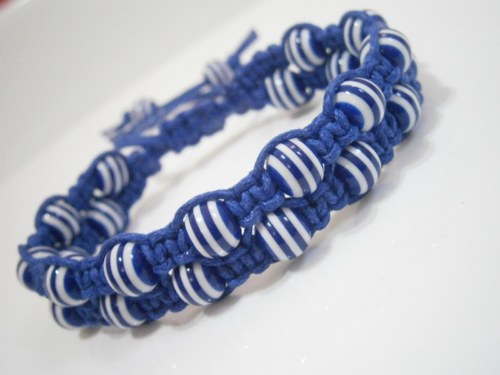 Dvojitý námořnický náramek (macramé/shamballa) — foto 3
