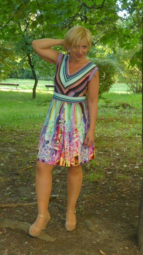 Duhové Šaty — foto 2