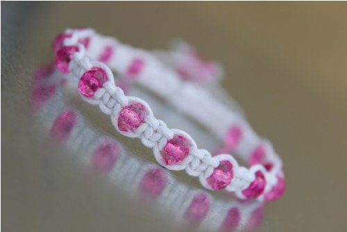 Něžnost sama.. Náramek makramé/shamballa — foto 5
