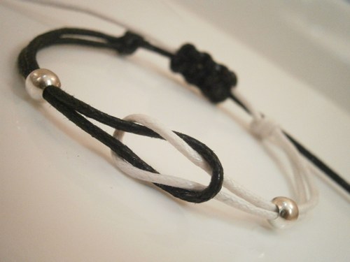 "Uzel" náramek - černobílý (Unisex) — foto 2