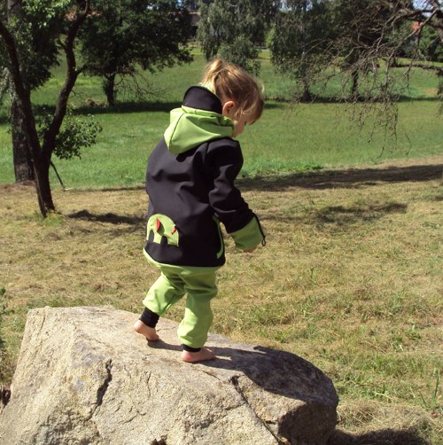 Rostoucí softshell. bundička 2-4 roky — foto 2