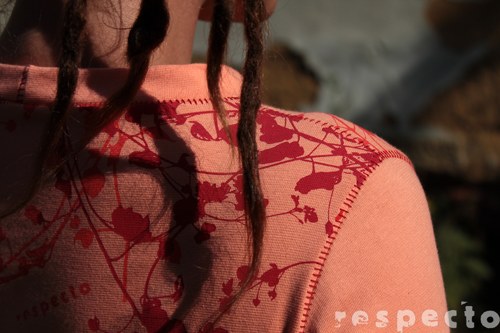 Triko ............ S - M — foto 2