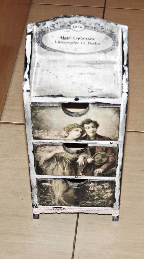 Provensal skřínka — foto 2
