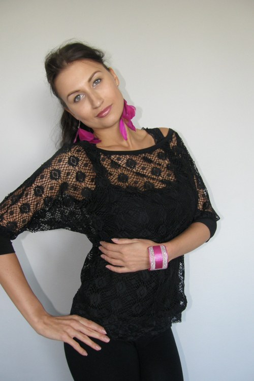 Černá síťovaná halenka — foto 4