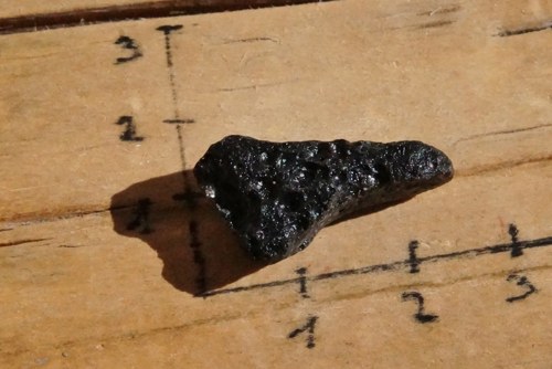 Tektit, meteorit D709 — foto 3