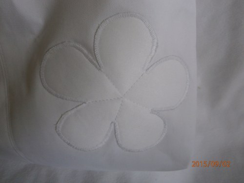BÍLÁ TAŠKA NA PŘÁNÍ — foto 3