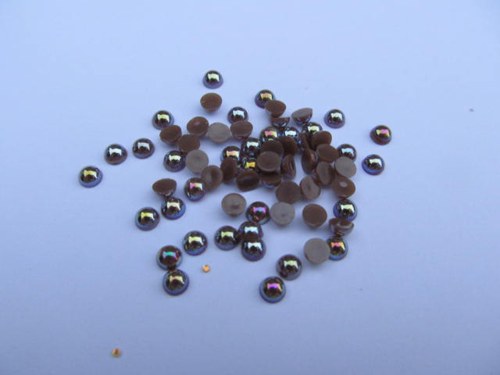 Pulkulaté perličky-4mm-100ks/bal. — foto 2