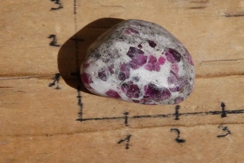Rubín v mateční hornině D793 — foto 3