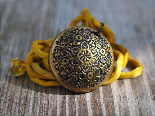 Náhrdelník vypouklý - ornament bronzový — foto 3