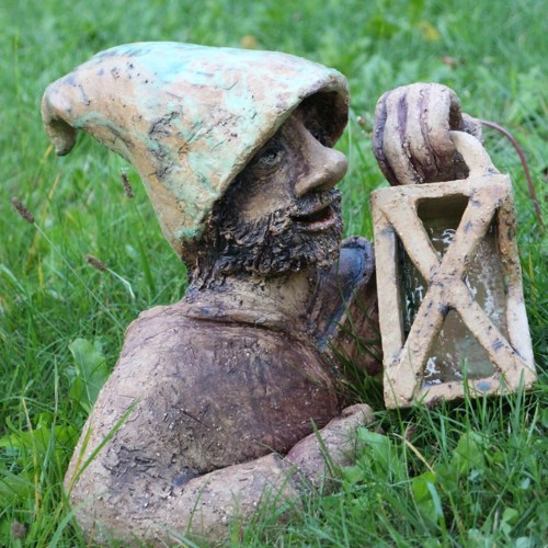 Permoník nám vyfáral v zahradě.....?? — foto 4