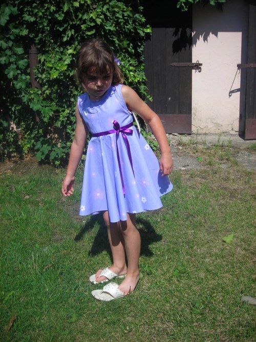 Šaty vel. 116 — foto 3