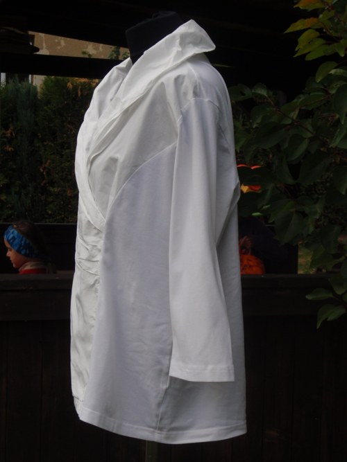 Halenka bílá - kombinovaný materiál — foto 4