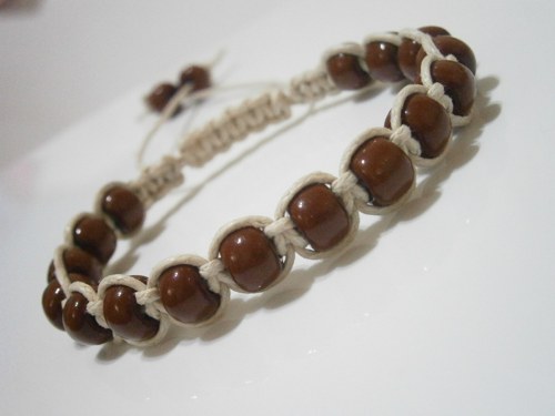 Hnědo-béžový náramek (macramé) - Unisex — foto 5