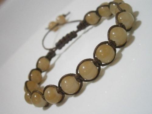 Macramé náramek (shamballa) — foto 2