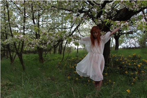 Hedvábná noční košile — foto 3