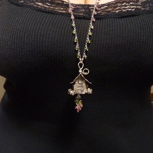 Tady bydlím já, Skřítek..amulet — foto 6