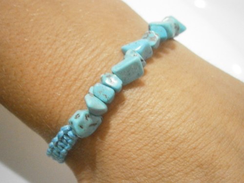 Tyrkysový náramek s Tyreknitem (macramé) — foto 5