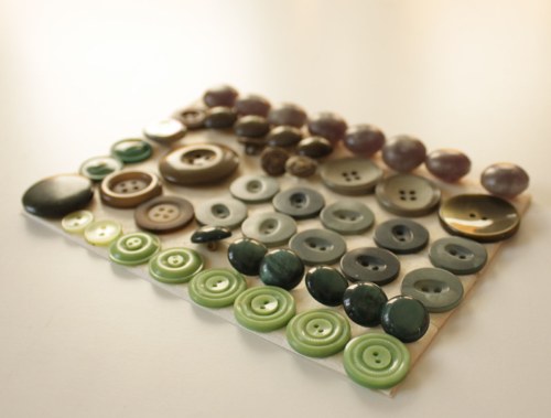 Vintage knoflíky zelenošedé — foto 2