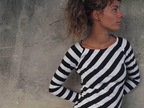 Černobíly top — foto 3