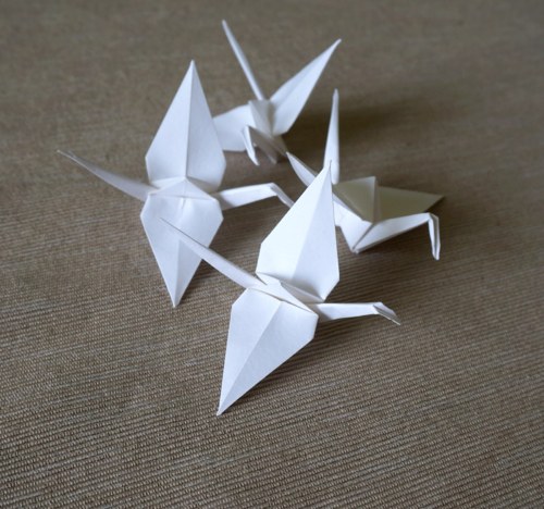 Origami jeřáb v bílém — foto 2