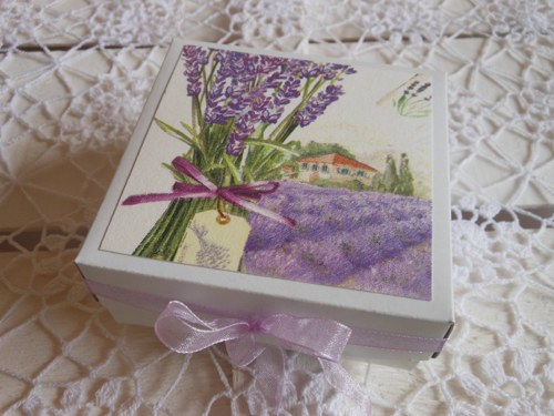 LÁN LEVANDULÍ - dárková krabička 8x8x3 cm — foto 4