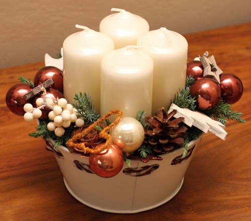 Hnědý adventní svícen — foto 2
