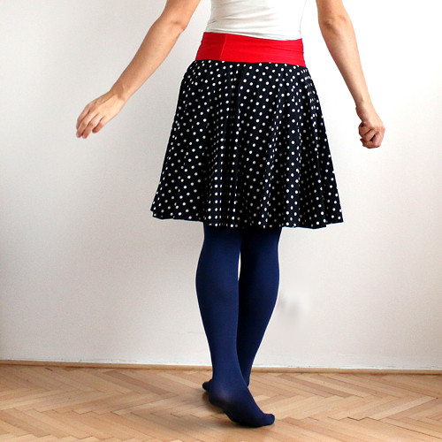 Puntíčkatá dokolečka dokola :) vel. M/L, délka 50 — foto 4