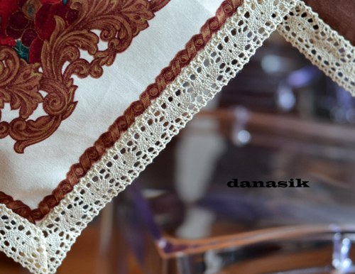 Hnědý Ubrus S Vánočním Čtvercem — foto 3