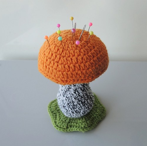 Háčkovaný křemenáč březový - 12 cm — foto 2