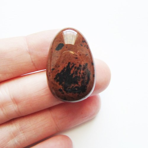 Obsidián vrtaný valounek — foto 3