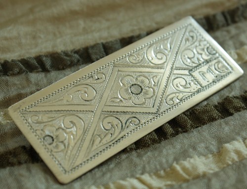 Podlouhlá Ag brož - monogram MC — foto 2