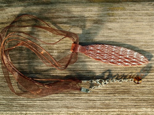 Náhrdelník - Hnědobílý síťovaný — foto 2