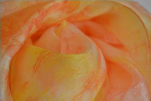 Sluneční hedvábná šála 180x45 — foto 2
