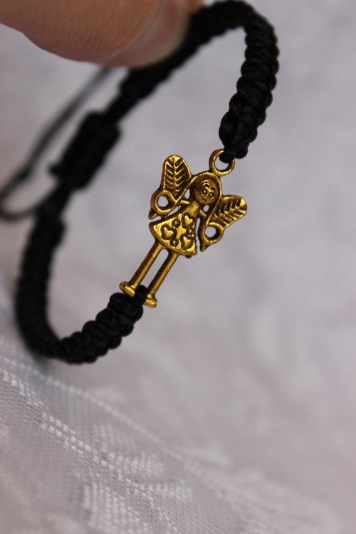 Ochráním Tě.. Náramek macramé — foto 3