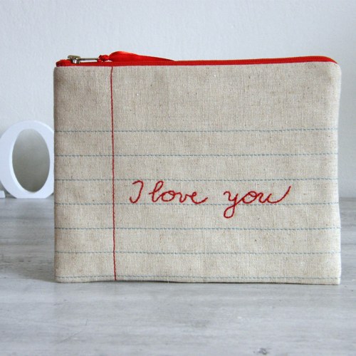 Kapsička vyšívaná - I love you — foto 4