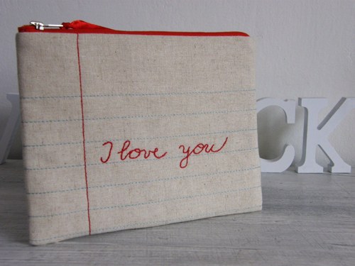 Kapsička vyšívaná - I love you — foto 5