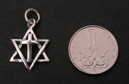 Hexagram a kříž - stříbrný přívěsek — foto 2