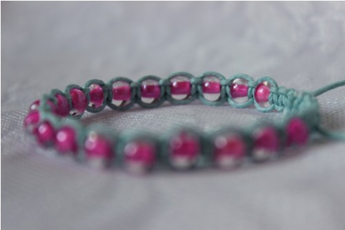 F(l)érová.. Náramek macramé/shamballa — foto 2