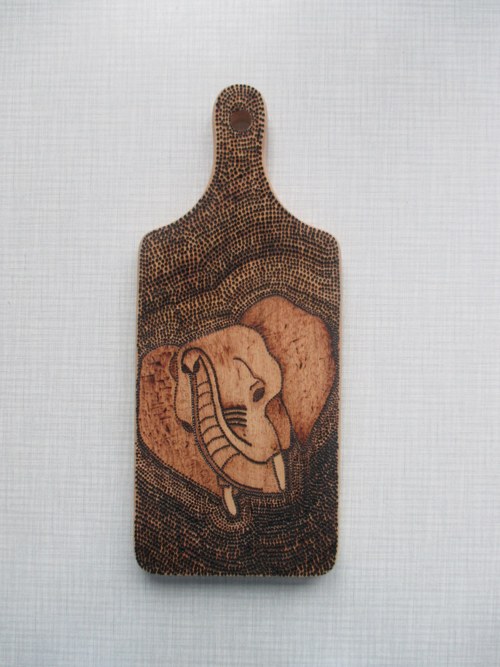 Slon - pyrografie — foto 3