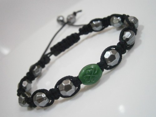 "Čtyřlístek pro štěstí" - náramek (macramé) Unisex — foto 2