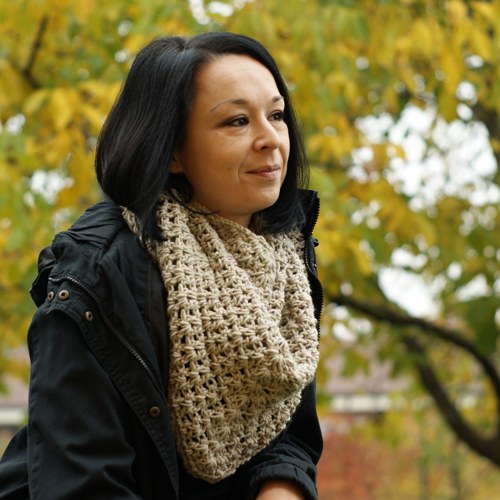 Šálošatka béžová — foto 2