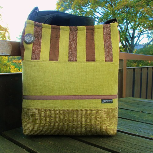 EASY GOING BAG - malá * pistácie - PARROT® — foto 2