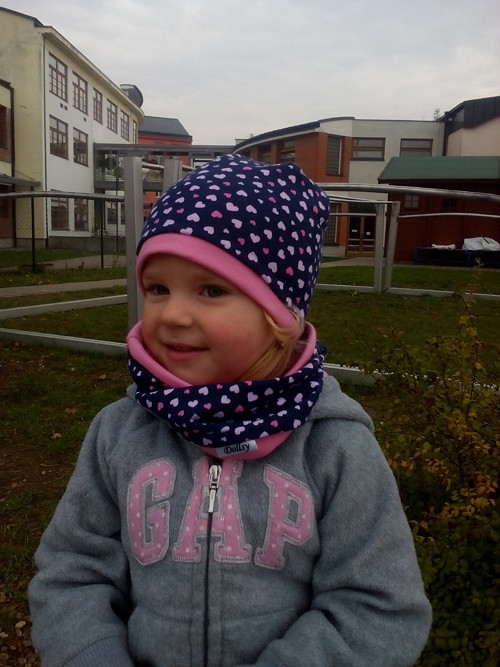 Čepička - srdíčka 3v1 — foto 4